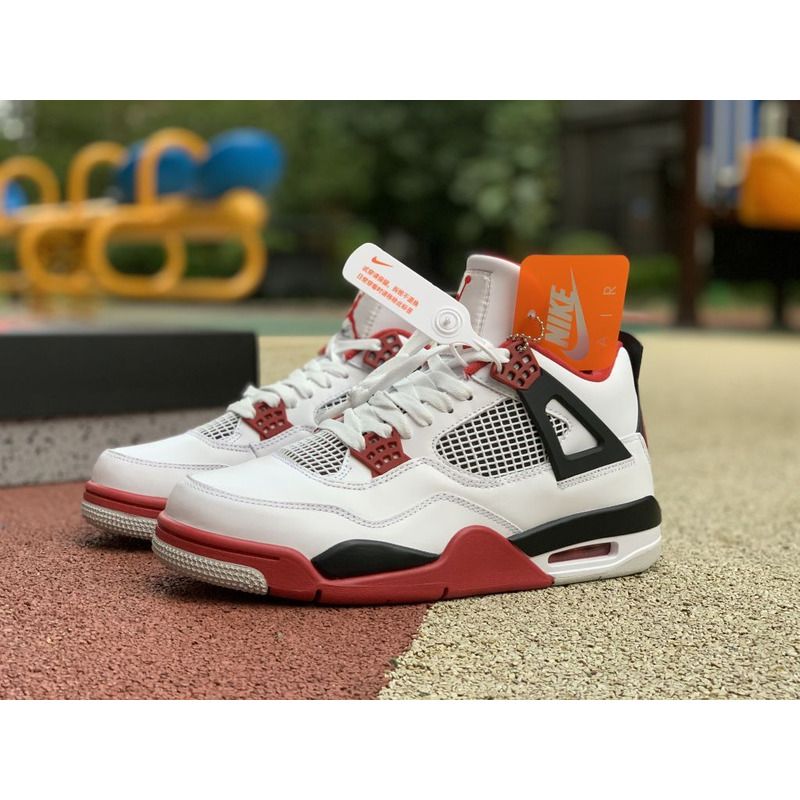 Jordan Air 4 Retro Fire Red (2020)