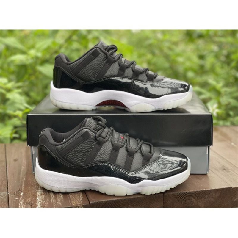 Jordan 11 Low