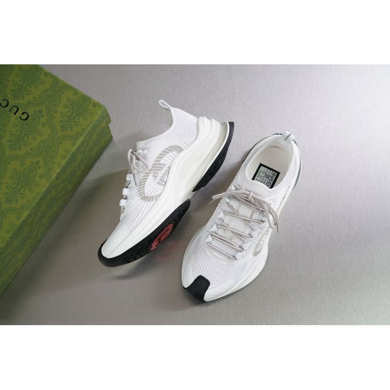 G*u*i run white sneakers