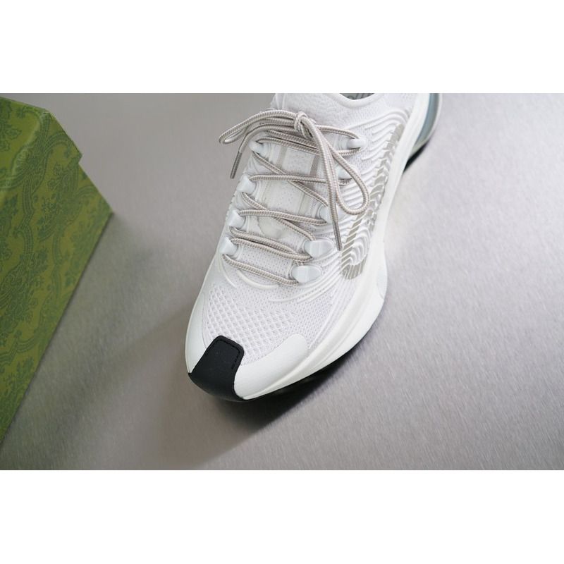 G*u*i run white sneakers