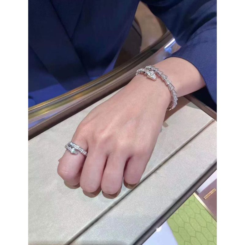 b*l*ai serpenti viper 18k white gold & Di*m*nd wrap ring
