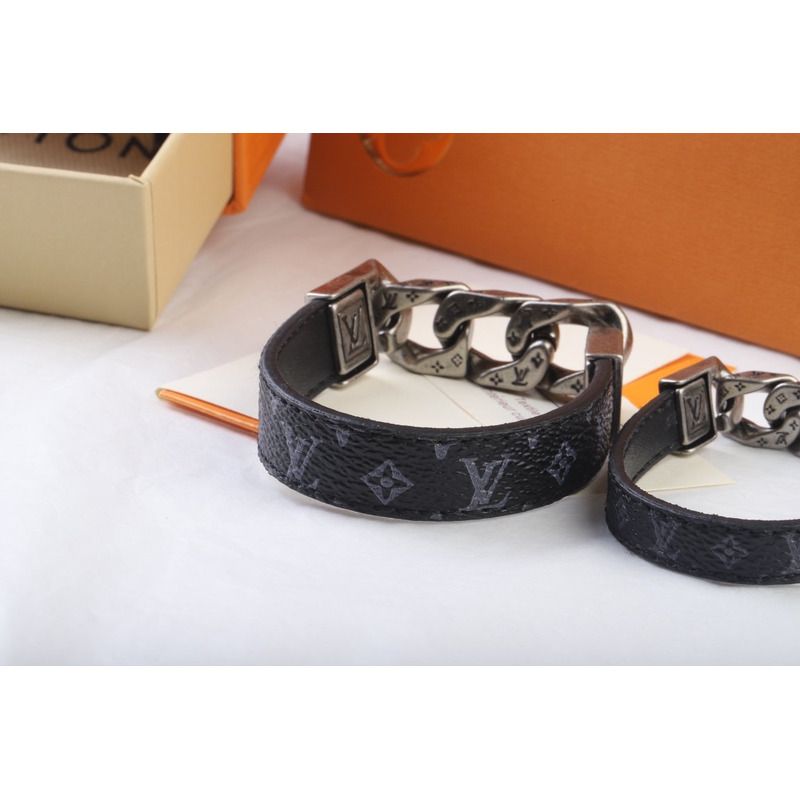 LV MONOCHAIN REVERSO BRACELET
