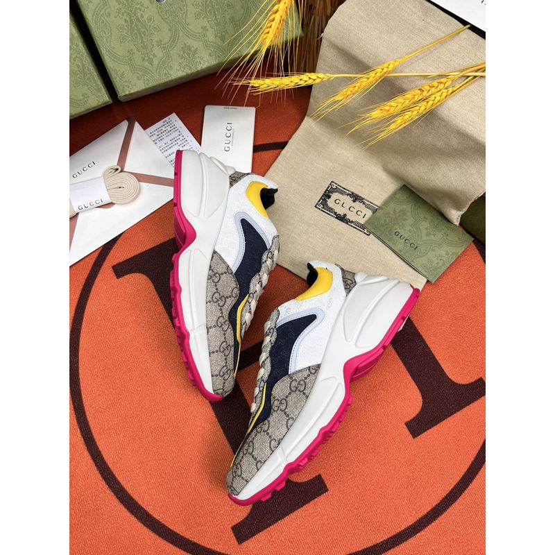 g*u*i rhyton gg-S*p*e canvas trainers   beige/blue