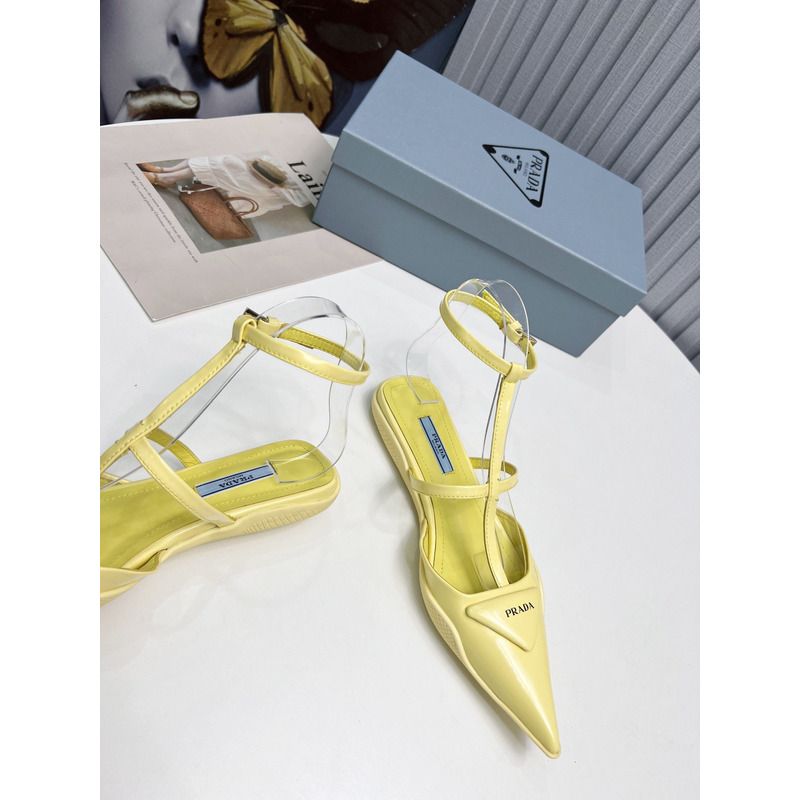 Pra*a leather flat sandals pink in yellow