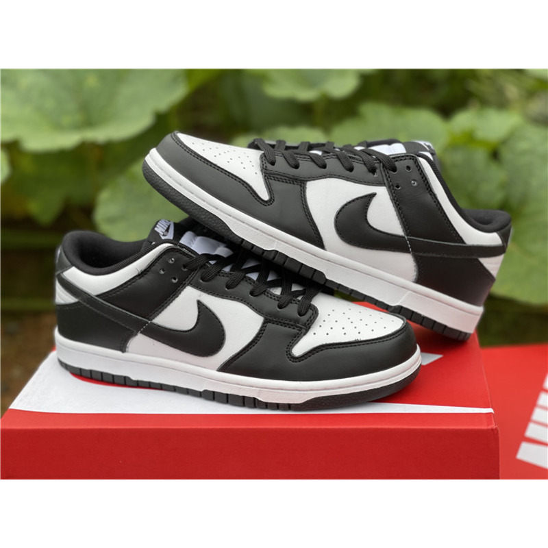 Nike Dunk Low Sneakers White Black