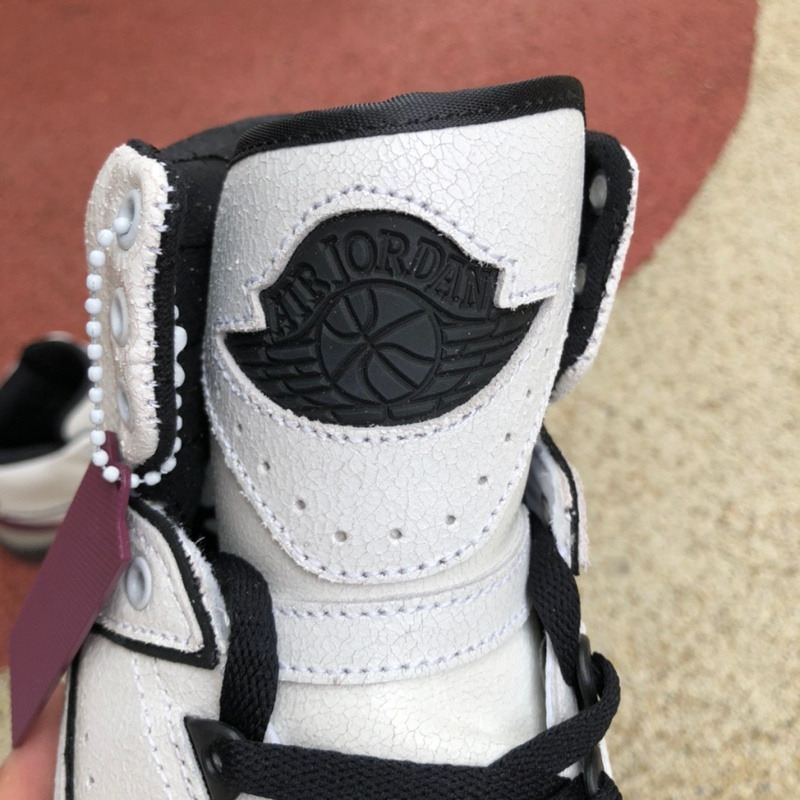 A Ma Maniere x Air Jordan 2 Retro Sneaker Grey/Burgundy