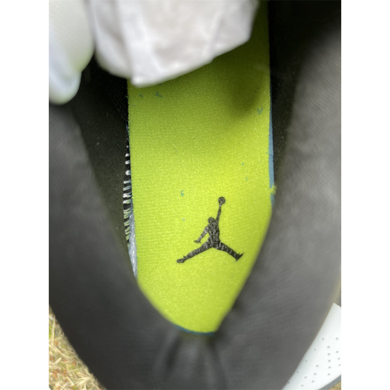 Air Jordan 1 Low SE Sneaker Black/White-Team Orange