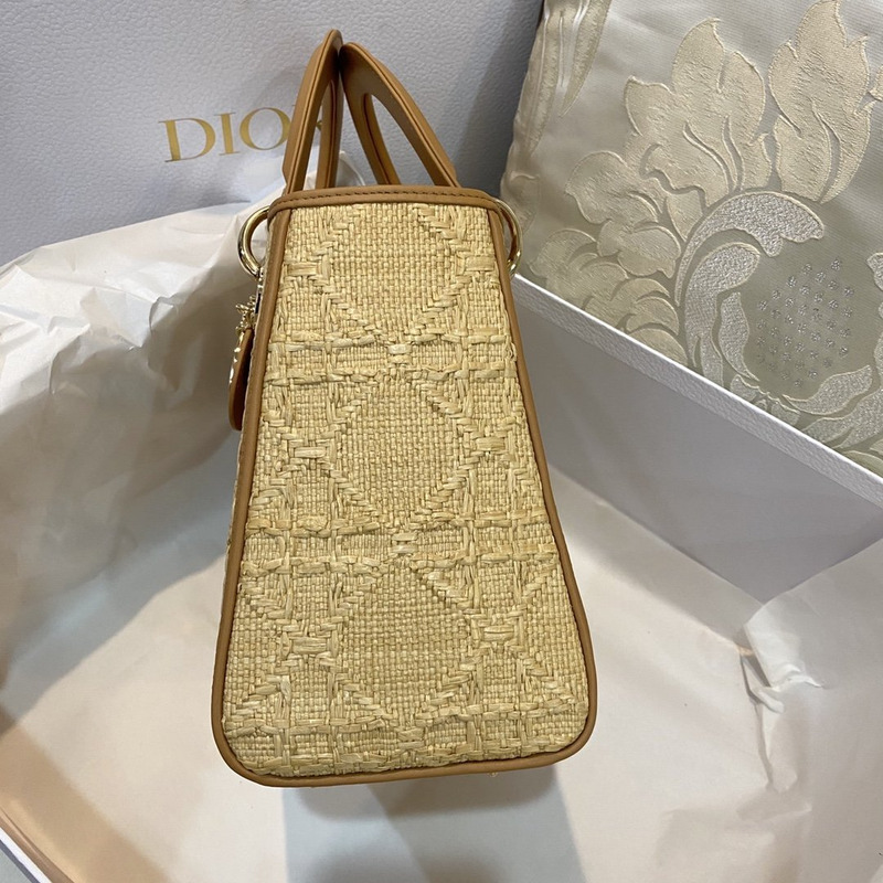 D*or medium lady D*or bag raffia cannage  24 x 20 x 11