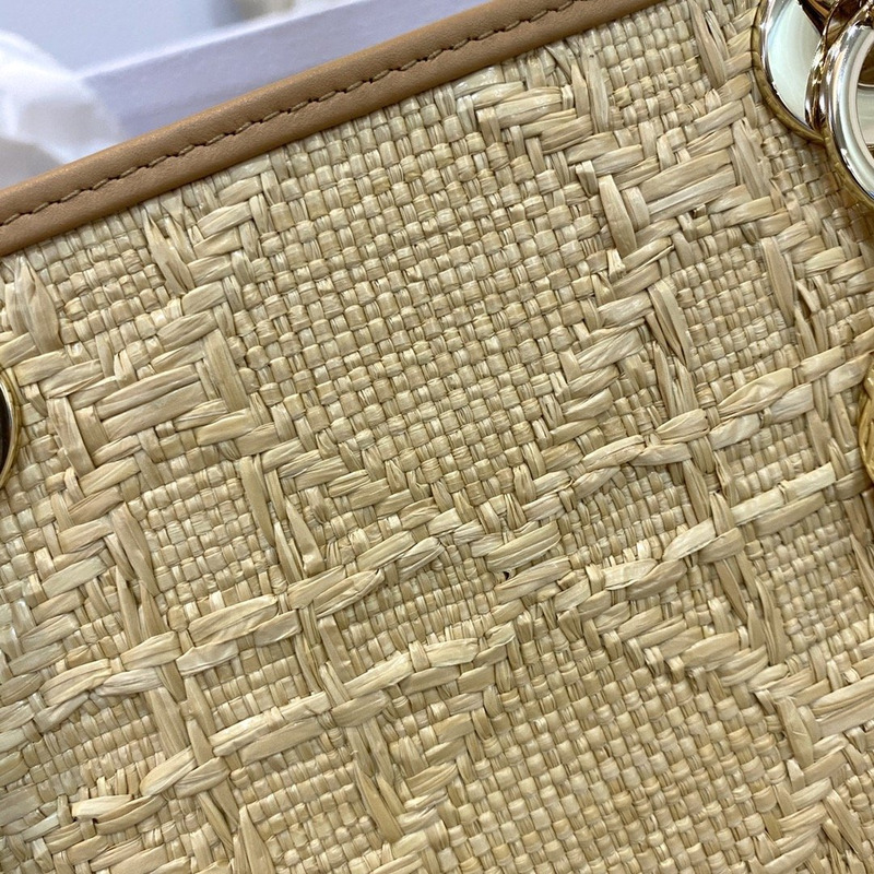 D*or medium lady D*or bag raffia cannage  24 x 20 x 11