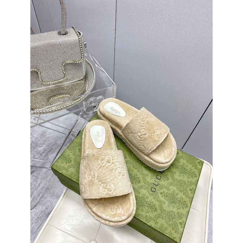 G*u*i women''s platform velvet sandal beige