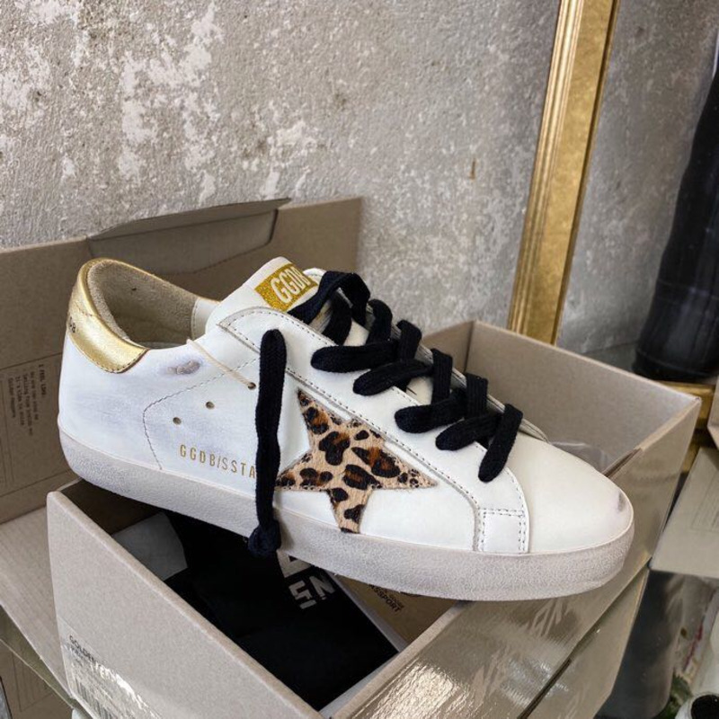 golden goose S*per-star sneakers with leopard print and golden heel tab
