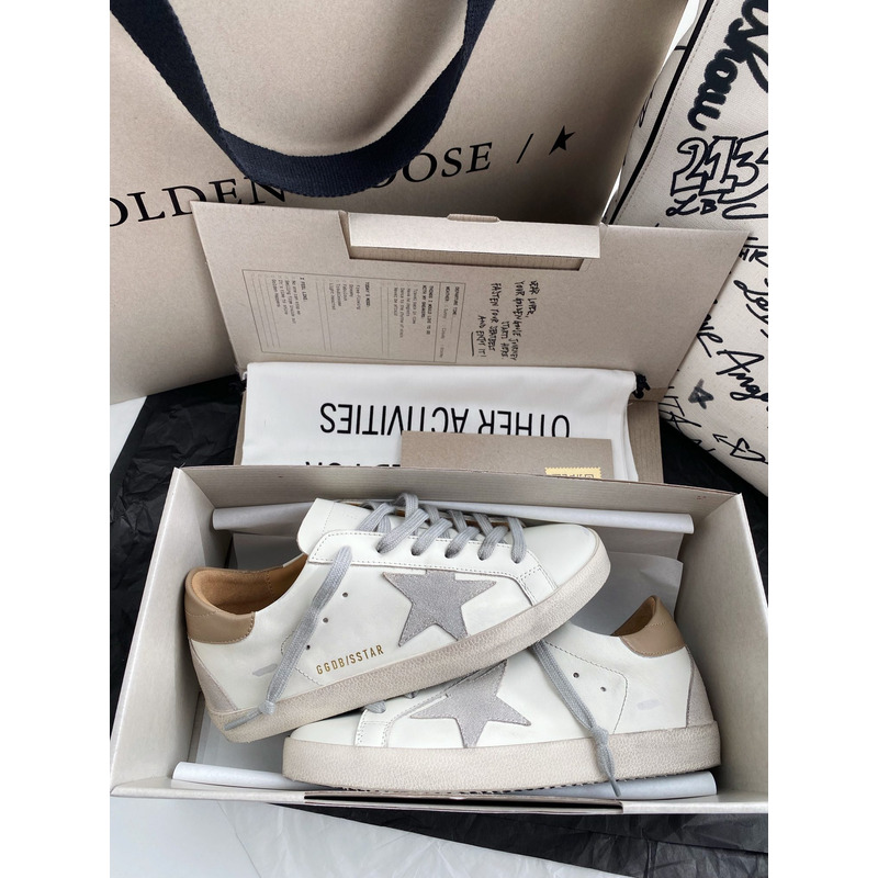 golden goose men’s S*per-star sneakers with suede star and camel heel tab