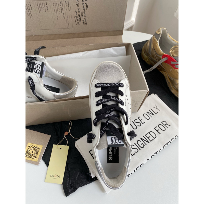golden goose S*perstar leather sneakers with black laces