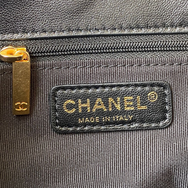 Ch*el small flap bag lambskin aprocit black