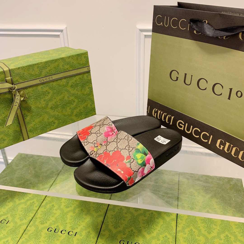 G*u*i floral and logo print pursuit slide sandal