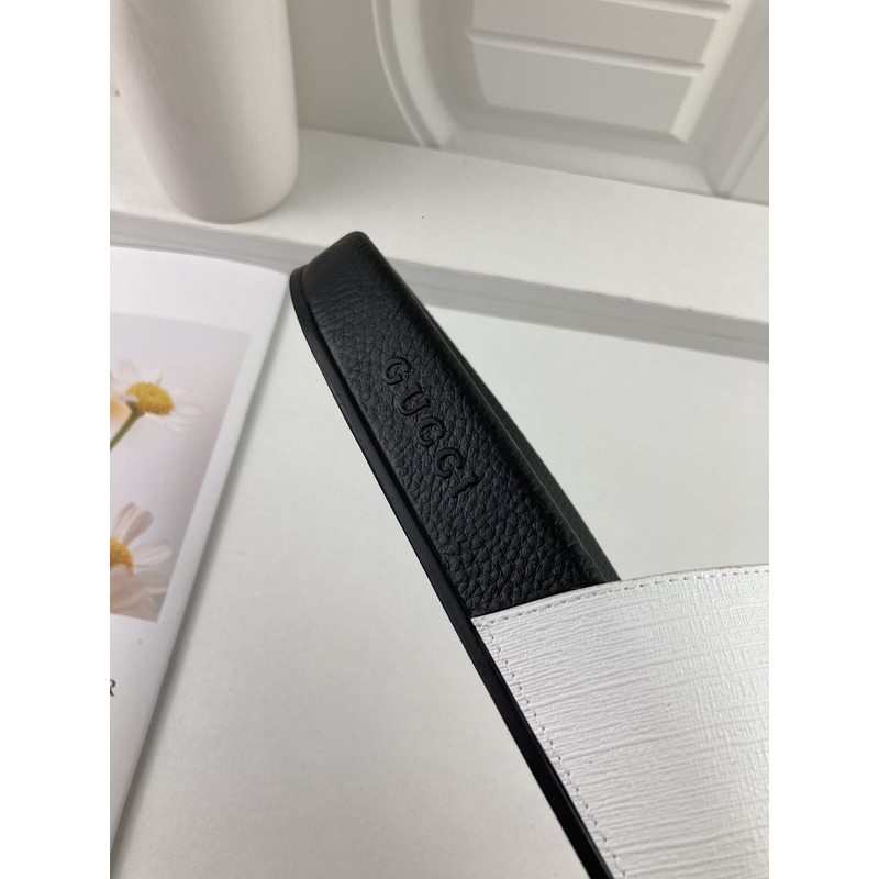 G*u*i sandal motif slide