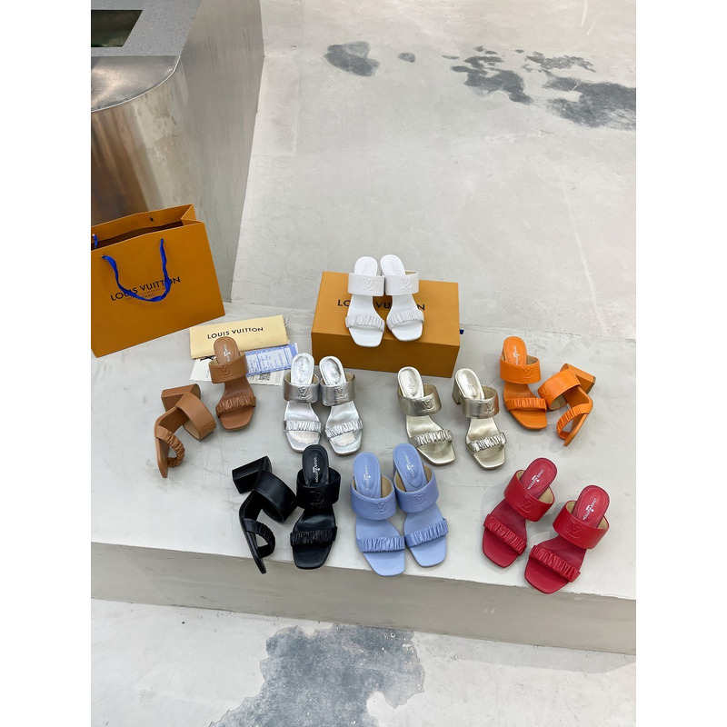 l**is V*t*n open toe mules white