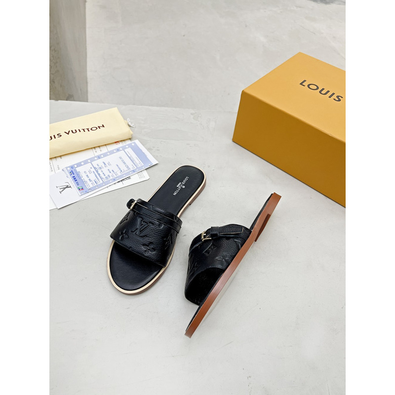 l**is V*t*n flat mules black
