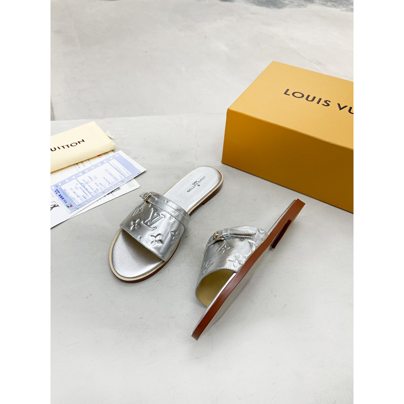 l**is V*t*n flat mules silver