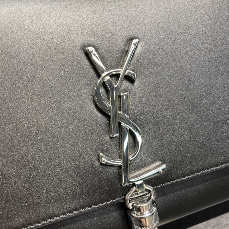 Saint Laurent Kate Shoulder Bag Black