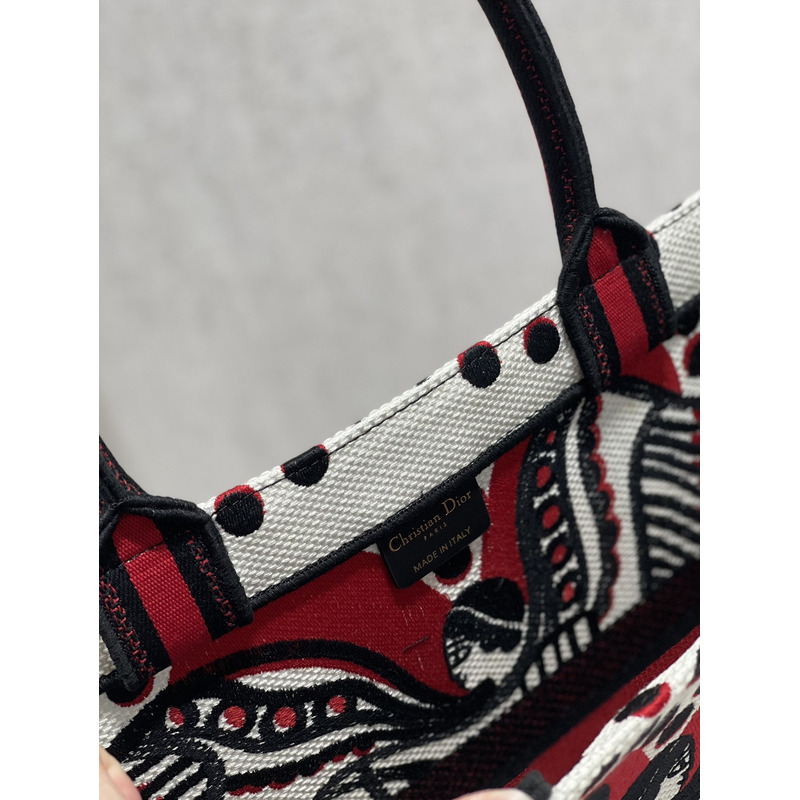 D*or ladies shopping bag graffiti tote bag 41*32cm red and white