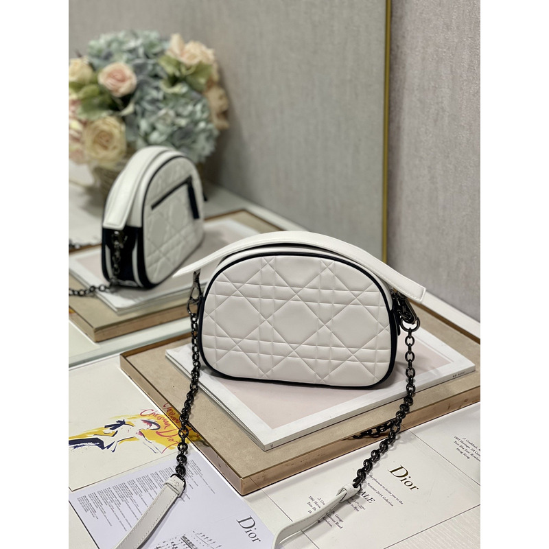 D*or small vibe hobo bag macrocannage lambskin white 22×7×15.5cm