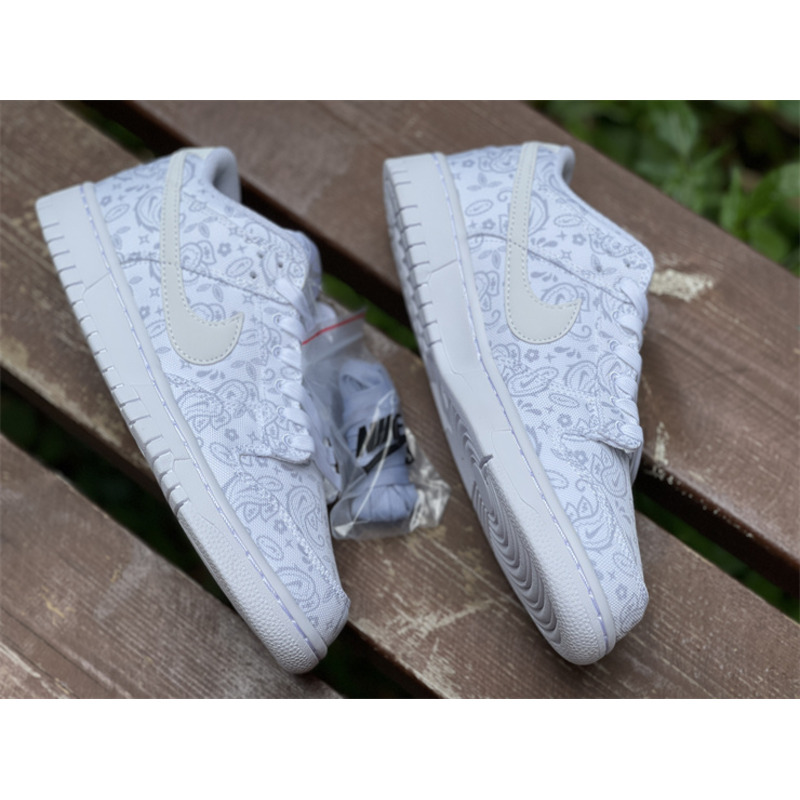 Nike Dunk Low ESS DJ9955-100