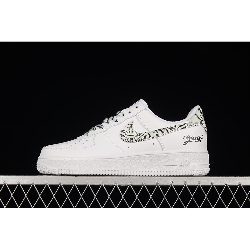 Nike Air Force 1 07 Low Ess White Grey Tiger CZ0270-111