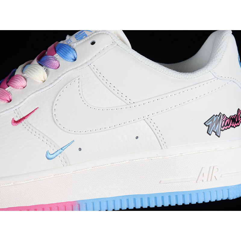 Nike Air Force 1 07 Low White Blue Pink