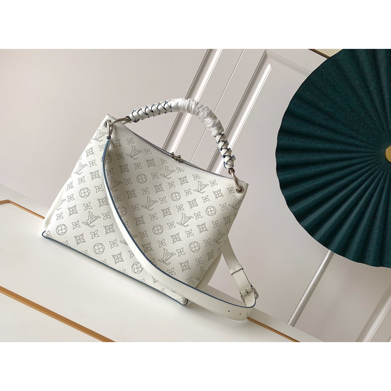 l**is V*t*n beaubourg hobo leather handbag  white m56073