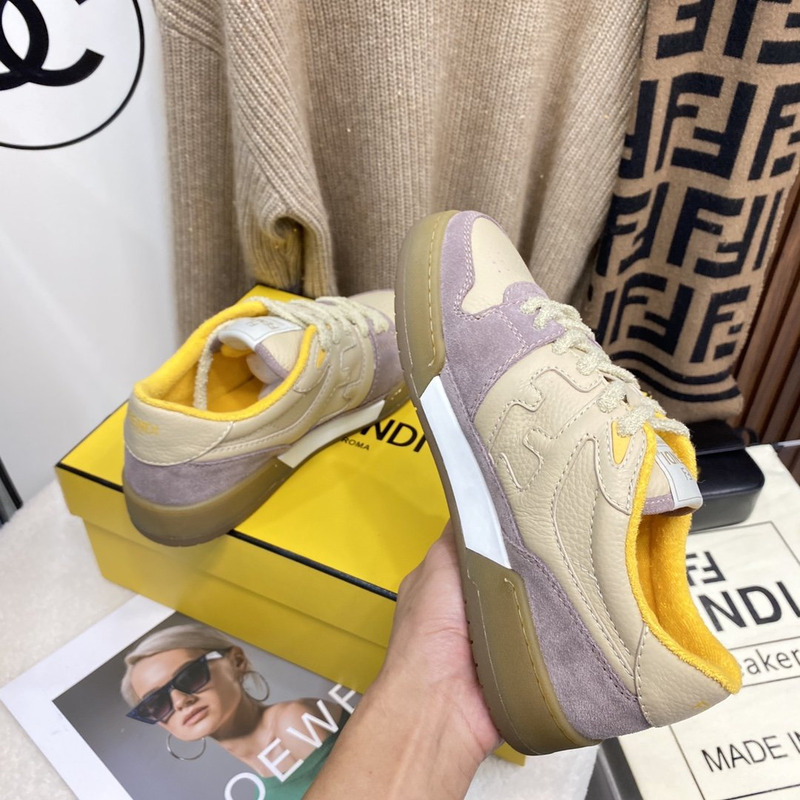F**di match chamois low-top sneaker purple