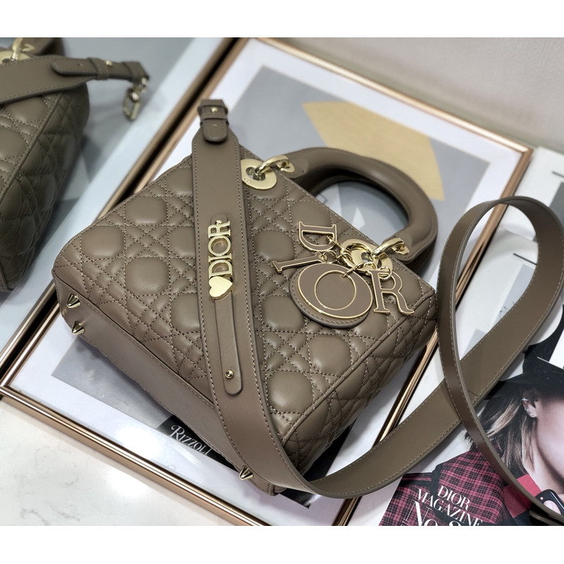 D*or medium lady D*or bag brown