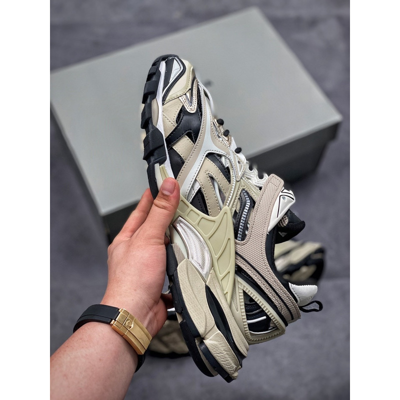 Ba*len*cia*ga mesh and nylon track 2.0 sneaker beige and black