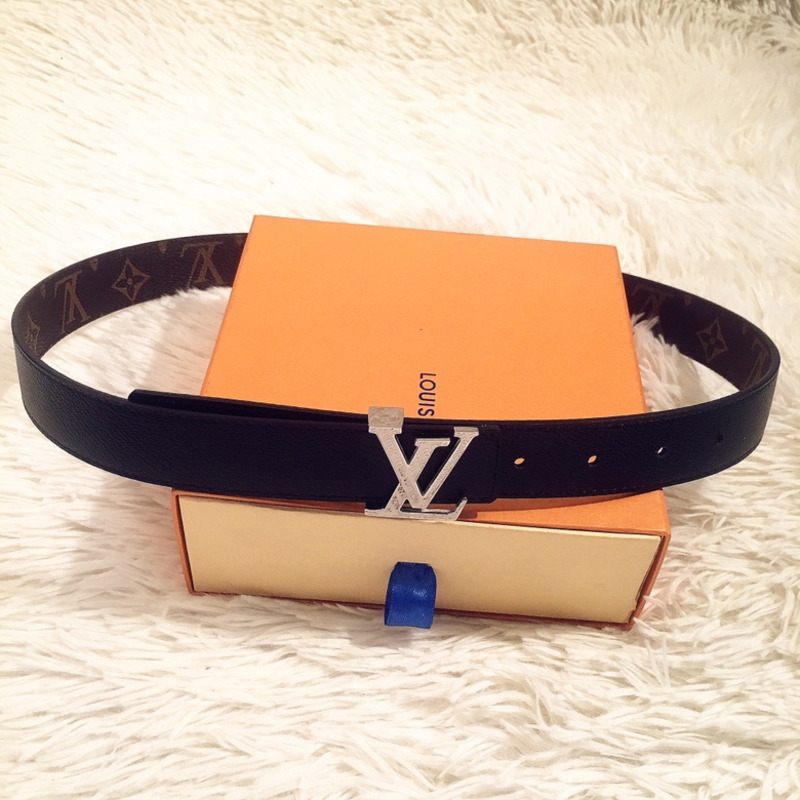 LV INITIALS 40MM REVERSIBLE BELT BLACK