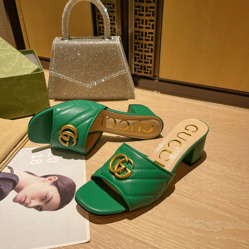 G*u*i women''s double g slide sandal green leather