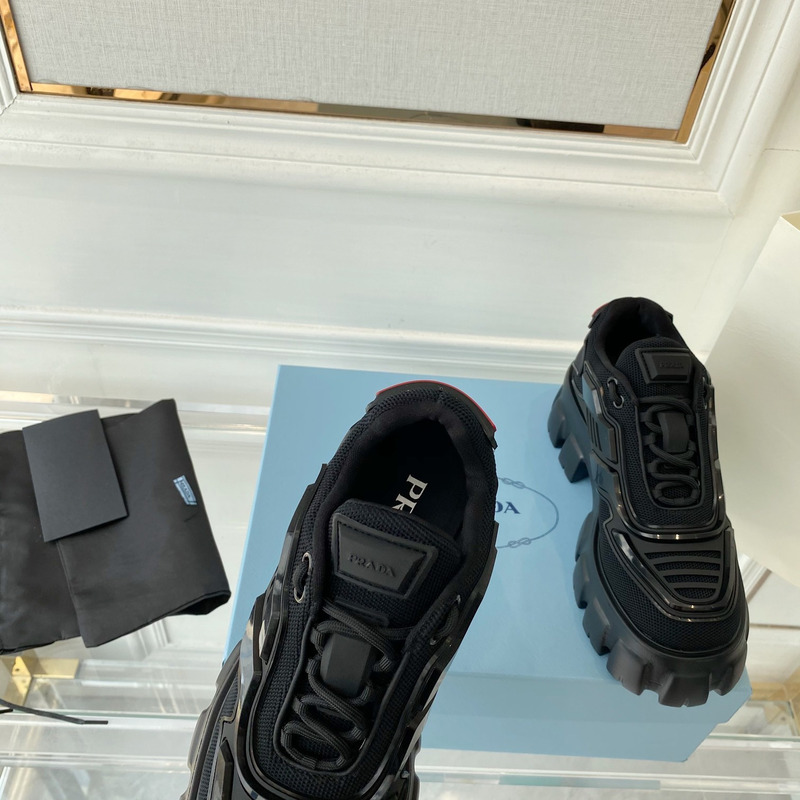 Pra*a cloudbust thunder sneaker black