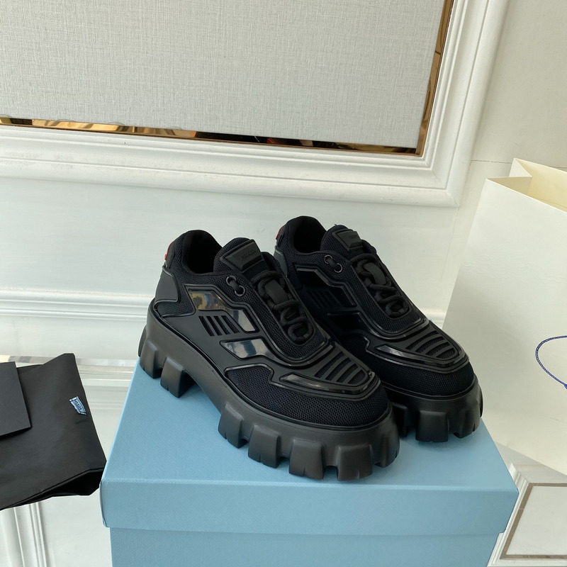 Pra*a cloudbust thunder sneaker black