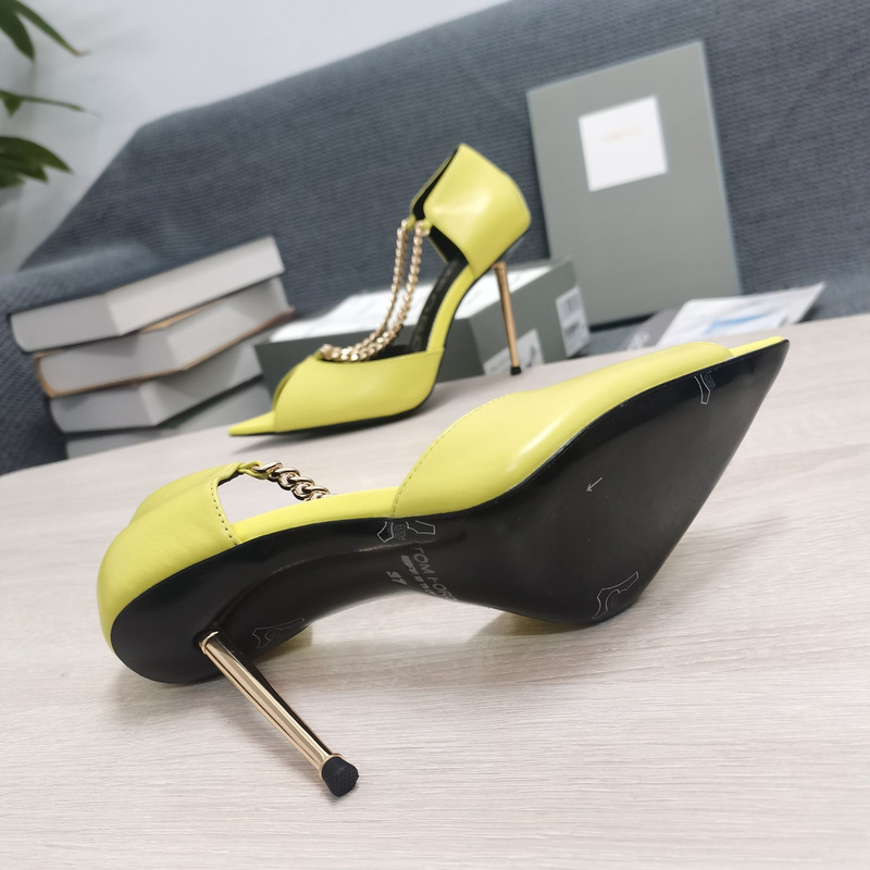 Tom Ford Wishbone Chain Peep-Toe Pumps in Yellow