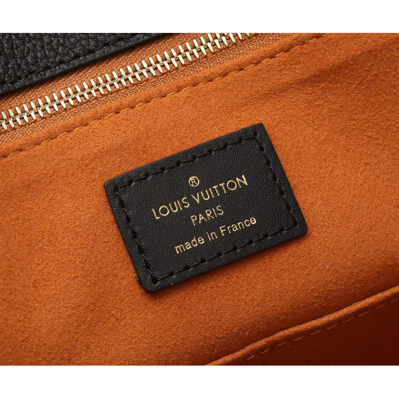 l**is V*t*n onthego mm tote bag black