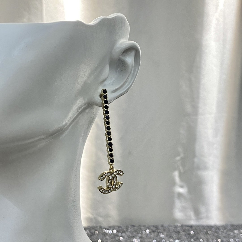 Ch*el cc long earrings