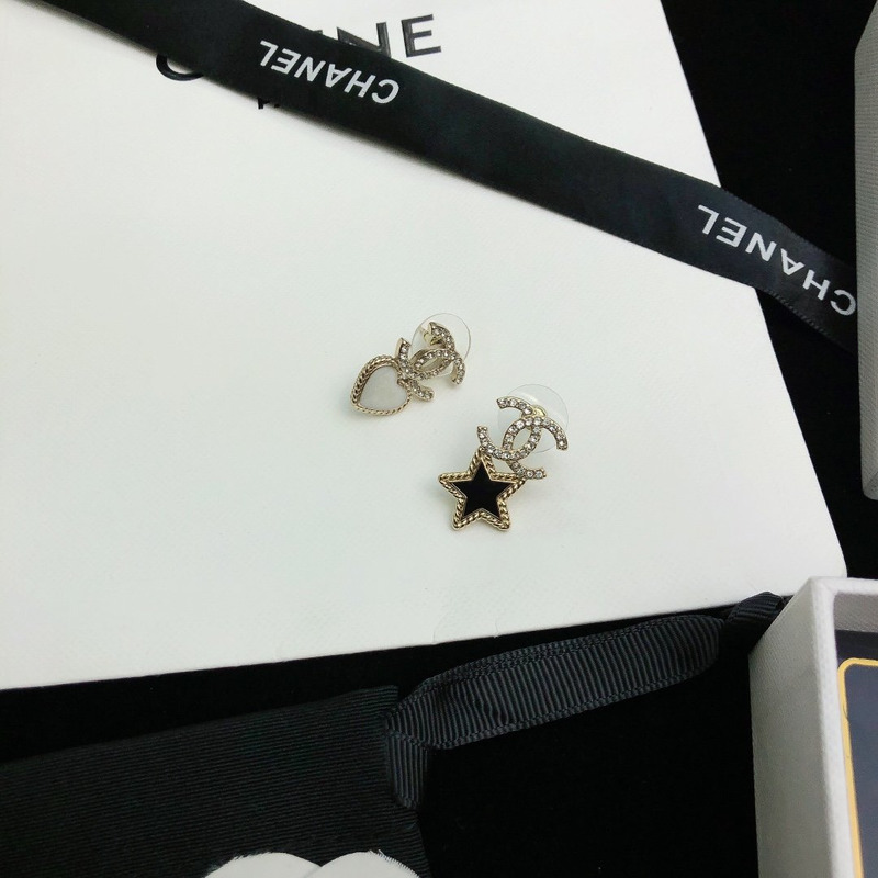 Ch*el crystal enamel cc star heart earrings gold