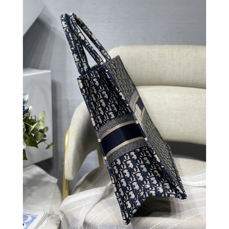 D*or large book tote oblique embroidery dark blue