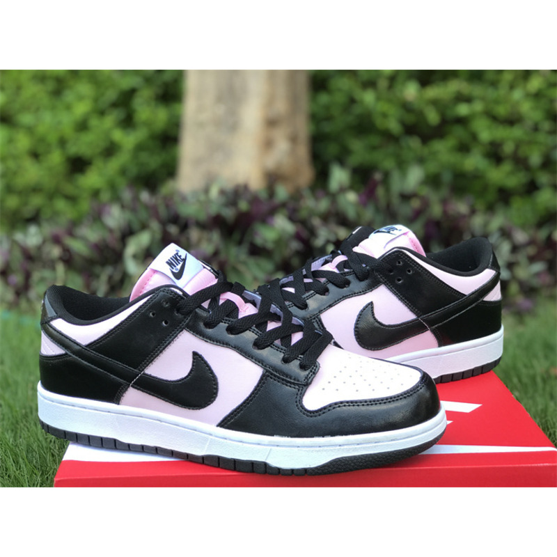Nike Dunk Low Black Pink