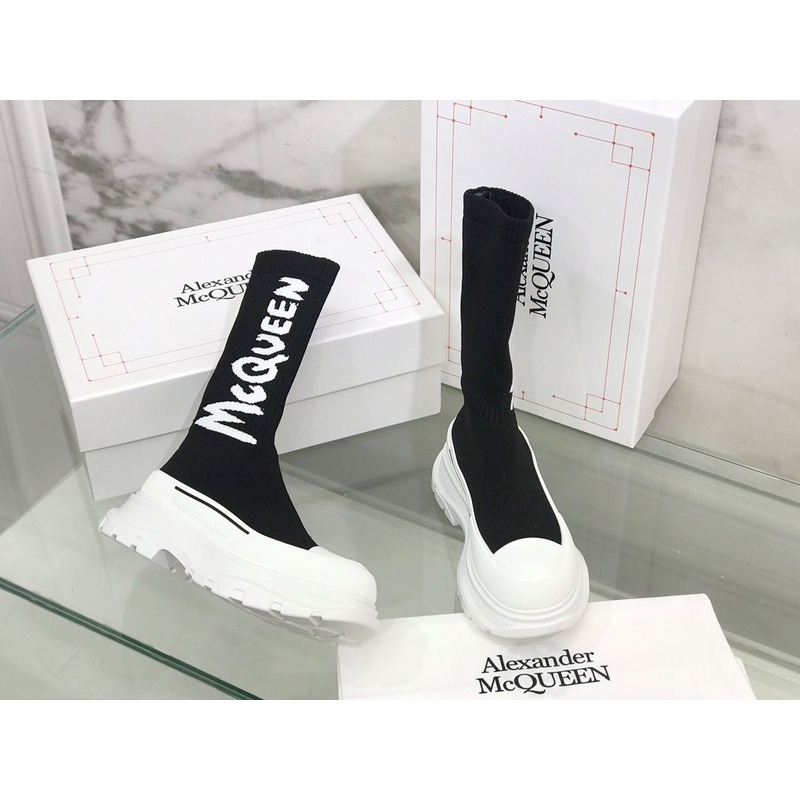 Alexander Mcqueen Graffiti Knitted Tread Slick Boots Black