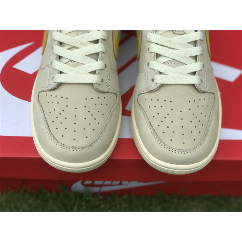Nike Nike WMNS Dunk Low LX "Banana" Sneakers Coconut Milk / Vivid Sulfur