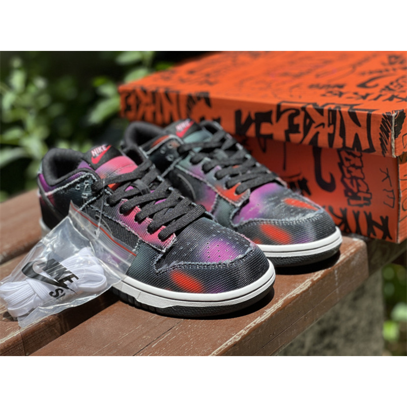 Nike Dunk Low Graffiti Sneakers