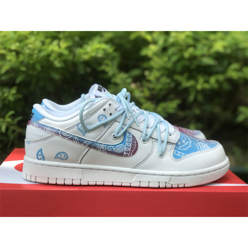 Nike Dunk Low Retro Cashew Flower in white& Blue