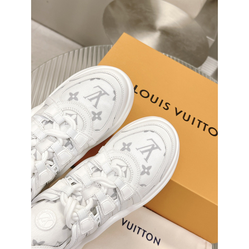 l**is V*t*n lv archlight trainers white monogram