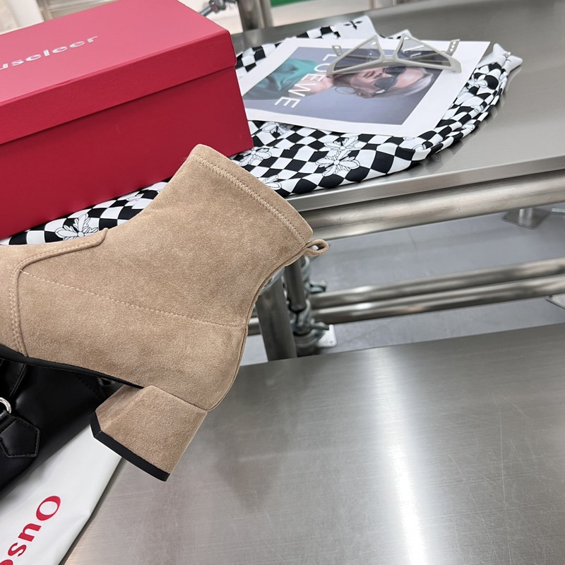 Ouseleer Slip-on Ankle Boots Beige