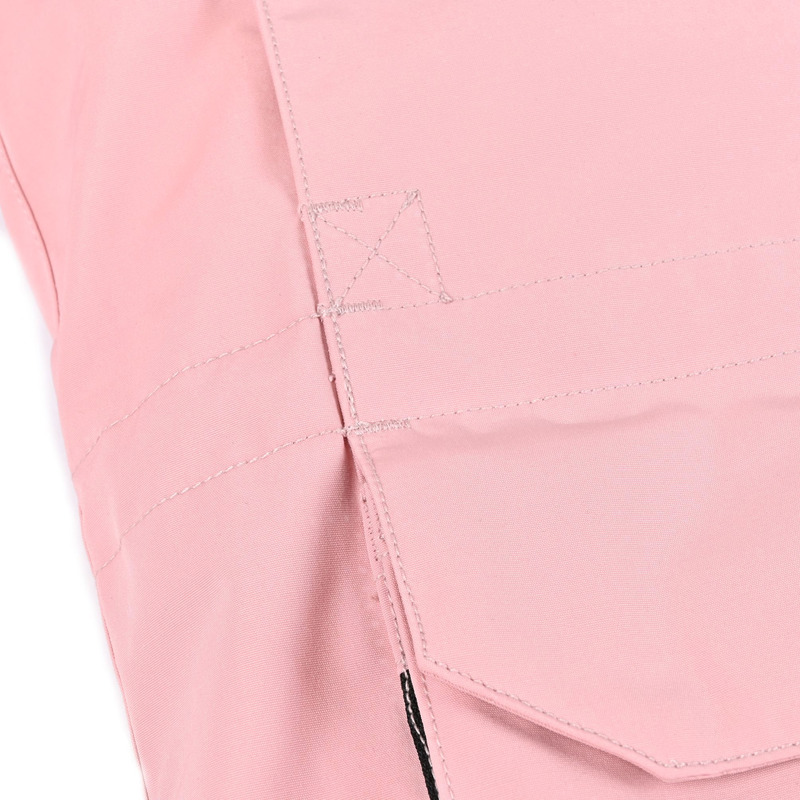 Can*a Go*e expedition parka in pink